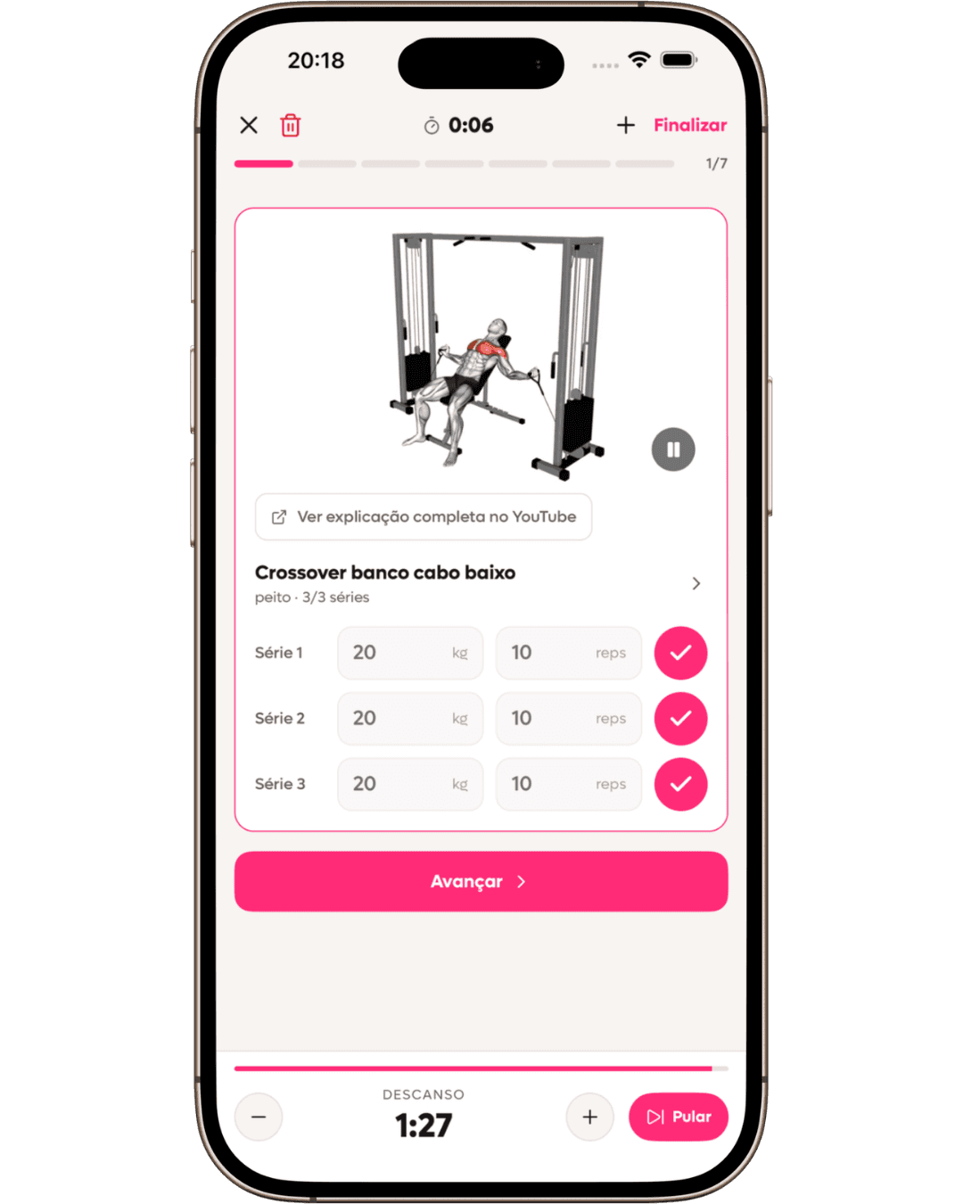 Sessão ao vivo da SelfShapeAI no modo claro Chama, com fundo quente, cards brancos e controles em magenta.